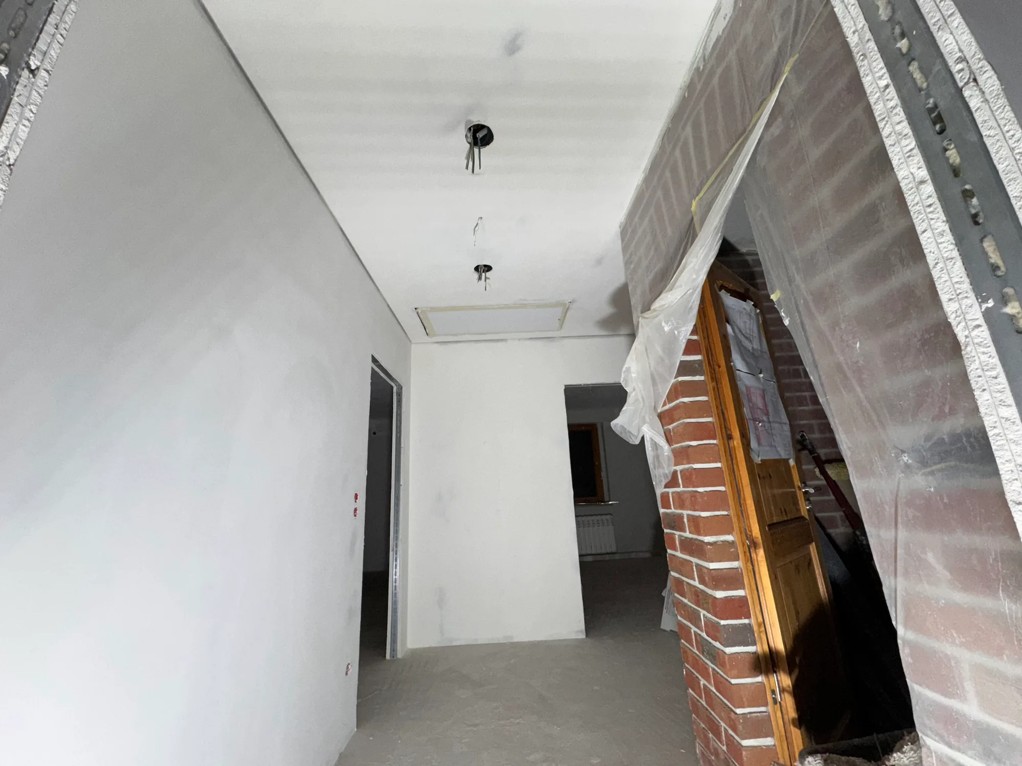 Dachausbau Referenz – ausgebaute Dachschräge mit Trockenbau in Berlin & Brandenburg