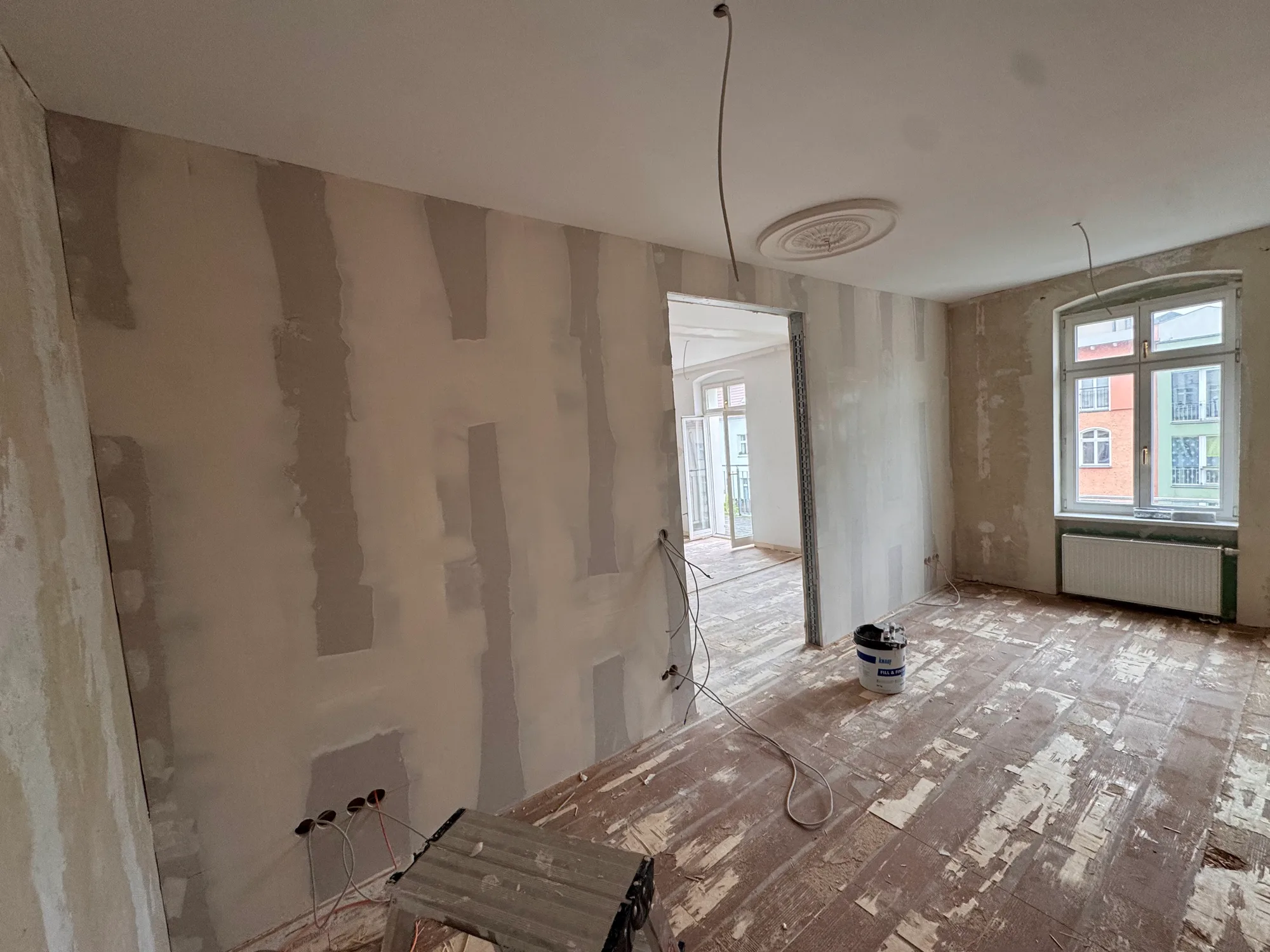 Trockenbauwand – gespachtelte Trennwand im Trockenbau – M&N Trockenbau Berlin & Brandenburg