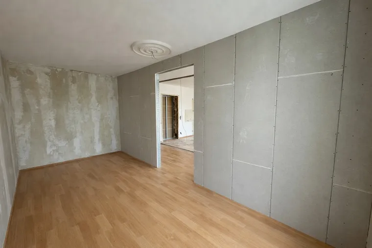Trockenbauwand – gespachtelte Trennwand im Trockenbau – M&N Trockenbau Berlin & Brandenburg