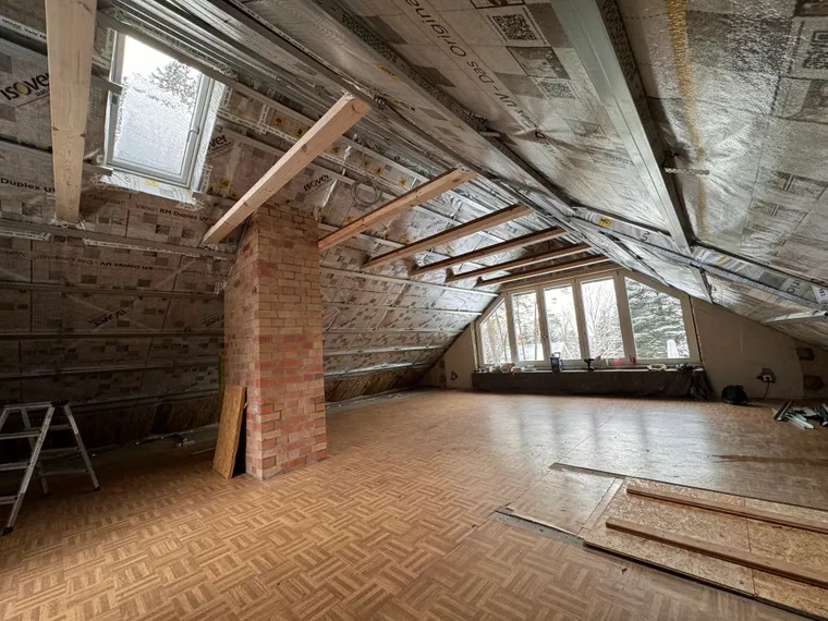 Dachausbau – ausgebautes Dachgeschoss mit Trockenbau – M&N Trockenbau Berlin & Brandenburg