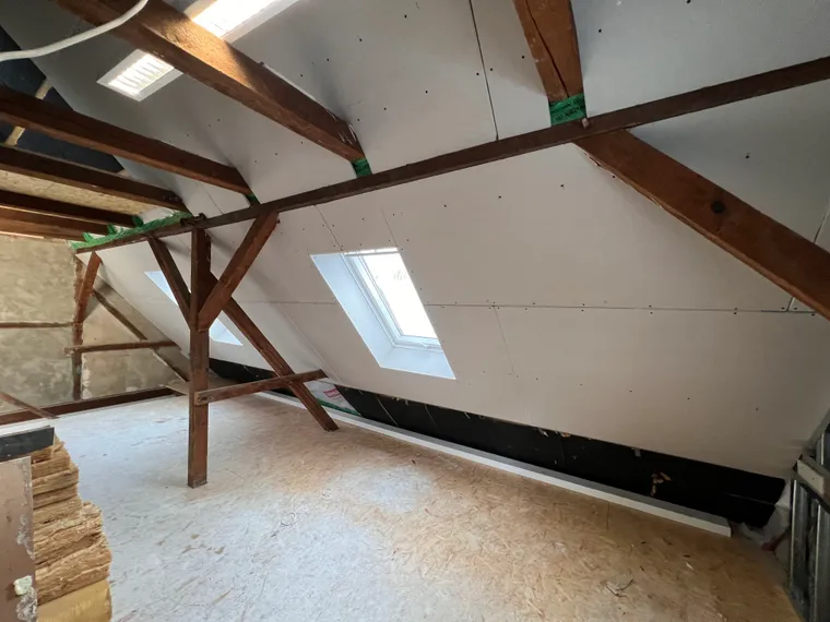 Dachausbau – ausgebautes Dachgeschoss mit Trockenbau – M&N Trockenbau Berlin & Brandenburg