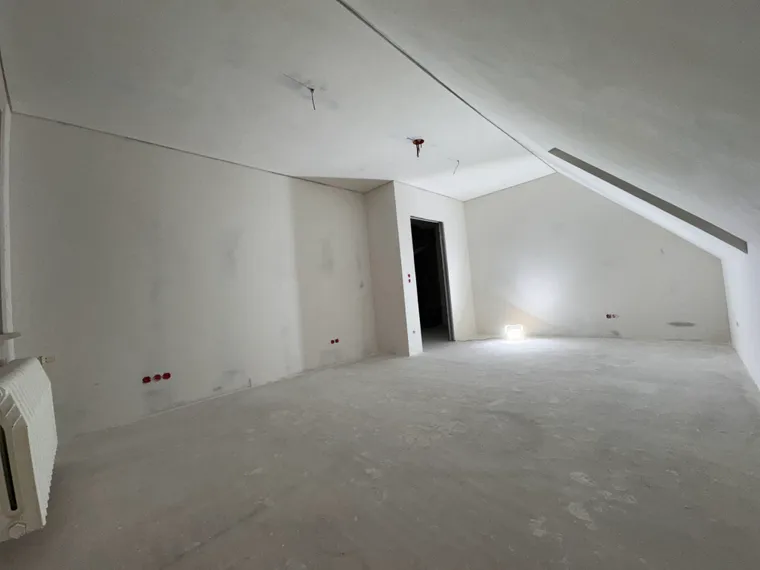 Dachausbau – ausgebautes Dachgeschoss mit Trockenbau – M&N Trockenbau Berlin & Brandenburg