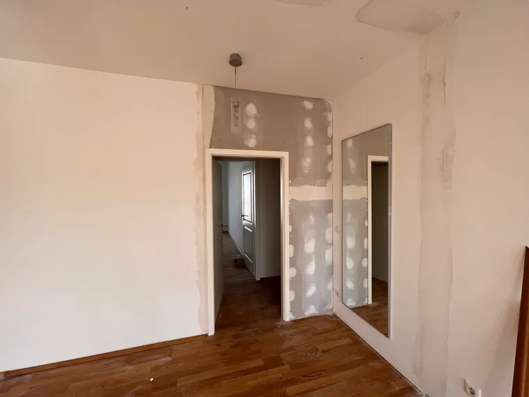 Trockenbauwand – gespachtelte Trennwand im Trockenbau – M&N Trockenbau Berlin & Brandenburg