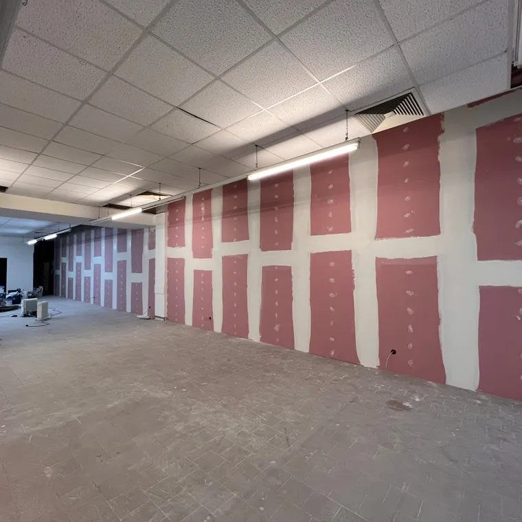 Trockenbauwand – gespachtelte Trennwand im Trockenbau – M&N Trockenbau Berlin & Brandenburg